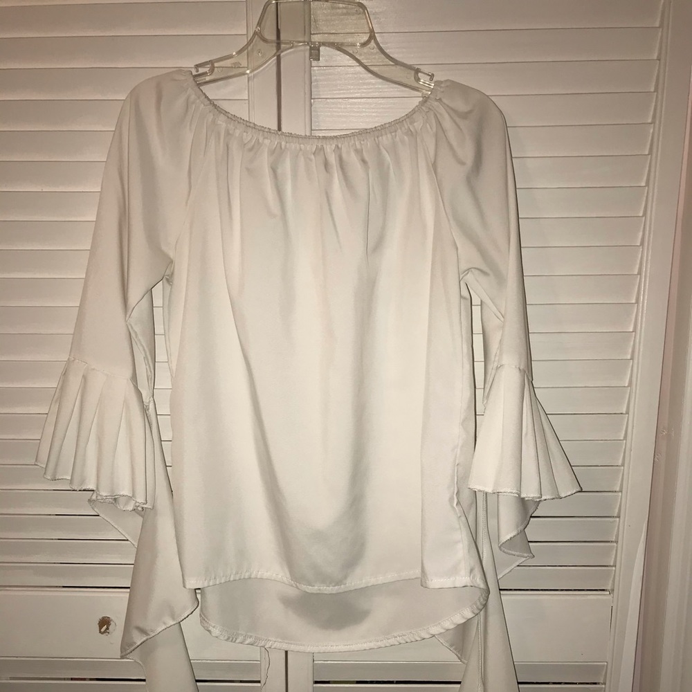 White Dramatic Long sleeve Ruffled Blouse